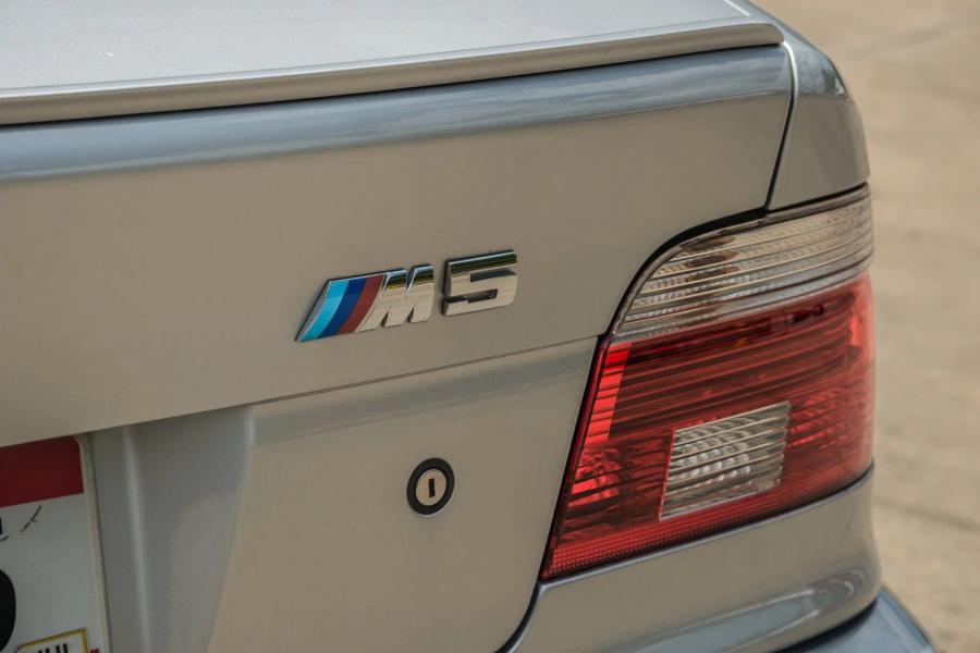  BMW M5 (E39) 2003 года  (фото 17 из 148)